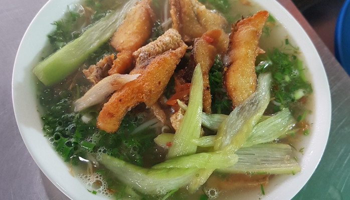 Vân Sơn - Bún Đậu & Bún Riêu Cua Ốc Cá - Trung Văn