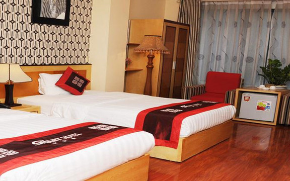 Smart Hotel - Cầu Giấy