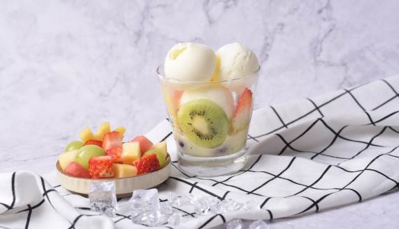 Sữa Chua Trân Châu Yomo - Tô Hiệu