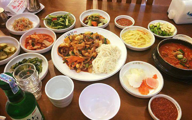 Sơn Hào Hải Vị - Korean Restaurant