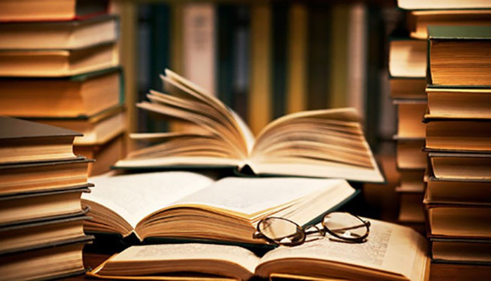 Nhà Sách Nửa Giá