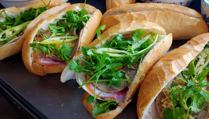 Bánh Mì Mỹ Phụng - Đồng Đen