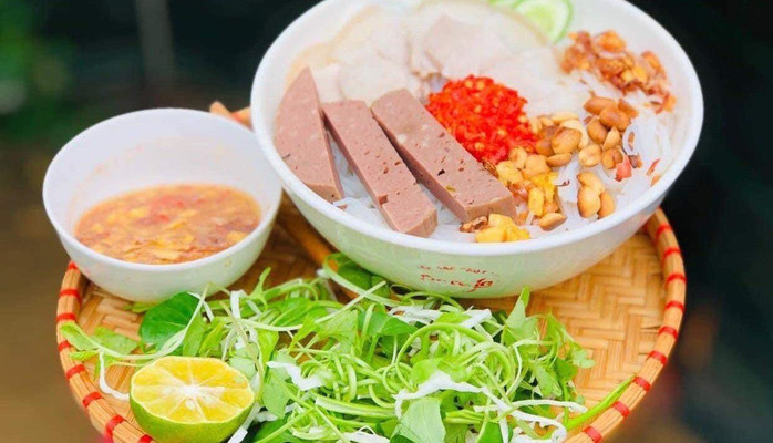 Bếp Dì Hai - Bún Mắm & Bò Kho Bánh Mì - 17 Bàu Gia 1