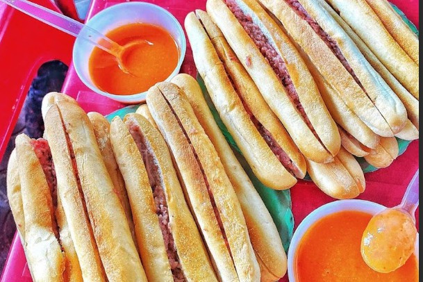 Bánh Mì Que Hải Phòng - Bánh Mì Pate (Đặc Sản Hải Phòng)