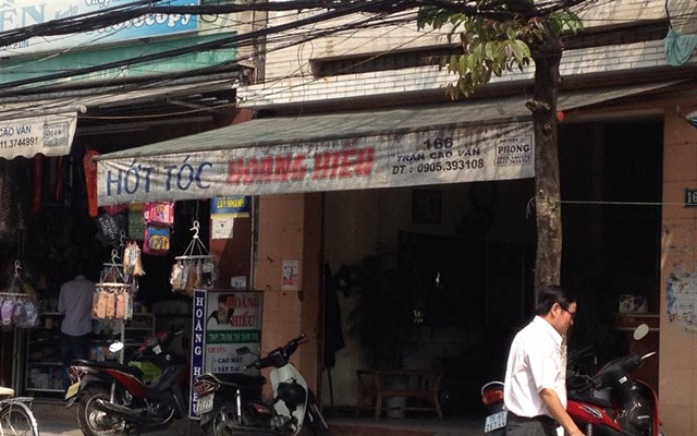 Hớt Tóc Hoàng Hiếu - Trần Cao Vân