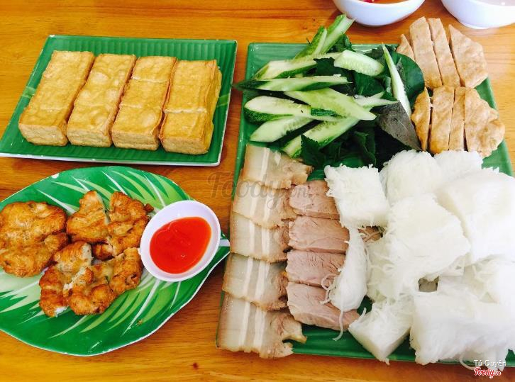 foody-bun-dau-cau-go-nguyen-trai-123-636183708287409824.jpg (726×539)