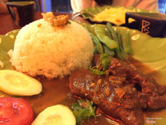 Cơm tấm bò nướng