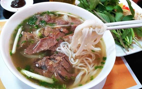 Phở Bò Đặc Biệt