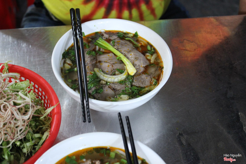 Bún bò Huế
