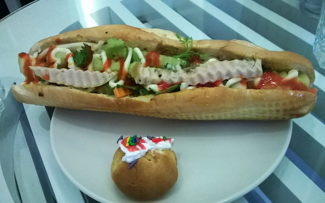 Bredeli - Cửa Hàng Bánh Mì