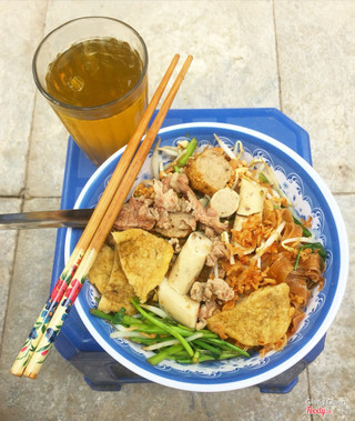 Bánh đa ,miến trộn ở phố Lý Thái Tổ 👍🏻👍🏻✅✅✅✅ ngon cựccccc 👏🏻👏🏻👏🏻 30k 1 bát thuii ạ ✅✅✅