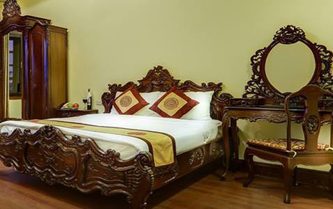 Hanoi Little Town Hotel