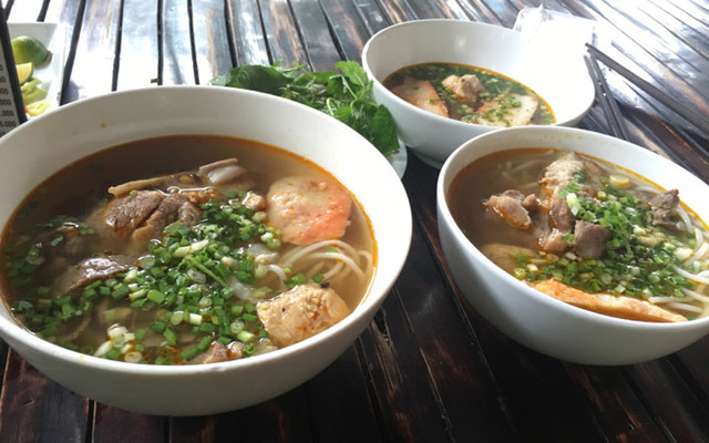 Thu - Bún Bò, Bún Riêu & Cơm