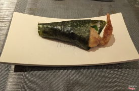 Sushi cuộn cua lột