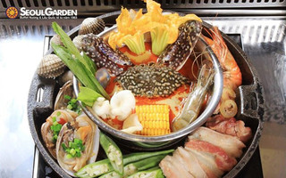 Seoul Garden Vincom B