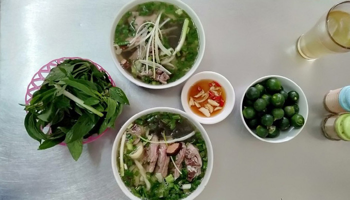 Tùng Bách - Bún Ngan & Miến Trộn Ngan Chặt