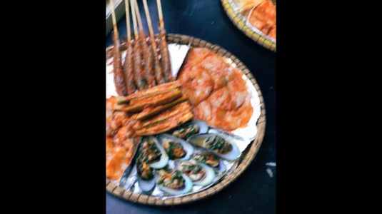 Combo 1 lẩu 4 món nướng mà có 269k rất ngon ạ