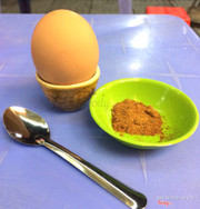 Trứng lòng đào 6k