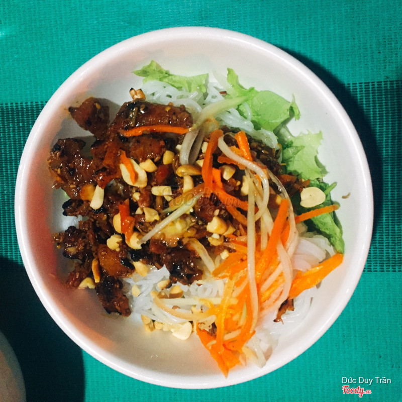 Bún thịt nướng