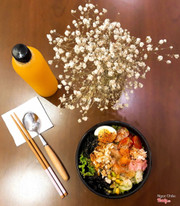 Nước ép thơm + 2 scoops