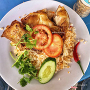 Cơm gà xối mỡ (35k)