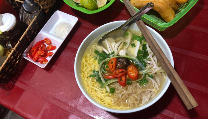 Lan Lùn - Bún Thang & Phở Gà Ta