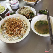 Bún bò nam bộ 30k