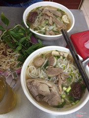 Bún bò Huế, đầy đặn tuy ko đủ vị