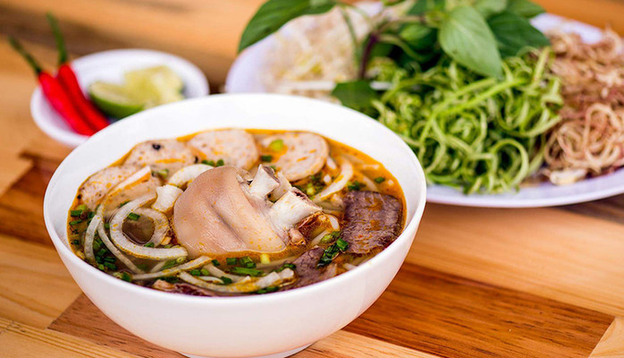 Gánh O Quằn - Bún Bò Gốc Huế