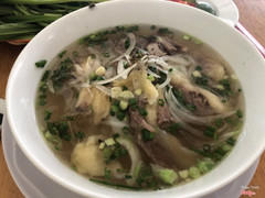 Phở nạm gầu