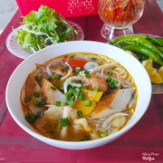 b&#250;n chả c&#225;