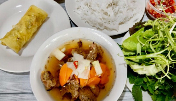 Ông Trọc - Bún Chả Hà Nội - 17 Phan Văn Đối