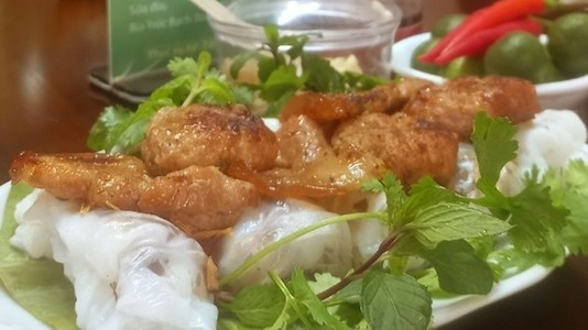 Bánh Cuốn Nóng & Bún Chả - Gió Xuân