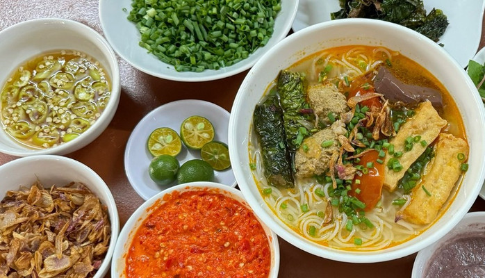 MINH NGỌC - Bún Riêu Cua Đồng - Đặng Thuỳ Trâm