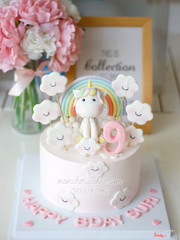 Mẫu bánh kem hot cho bé gái. Unicorn luôn luôn dễ thương