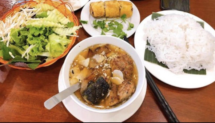 Bún Chả Phố Cổ Hà Nội - Tô Hiến Thành