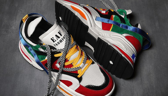 1992 Sneaker