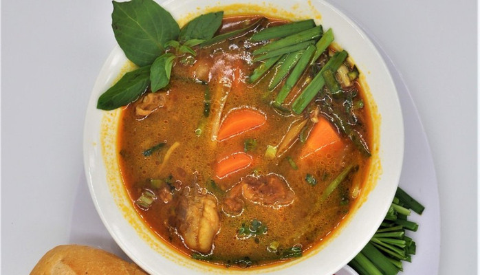 Susu - Bò Nướng Lá Lớp & Bò Kho Bánh Mì - Nơ Trang Long