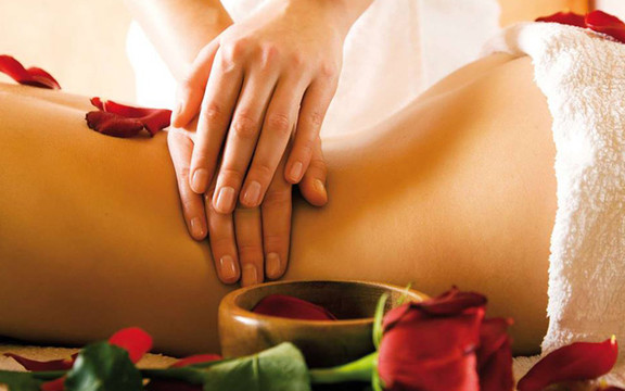 Pompeii - Spa, Bar & Billiards