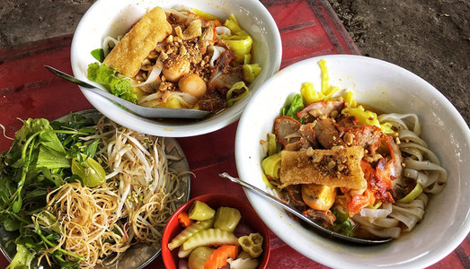 Ăn Uống