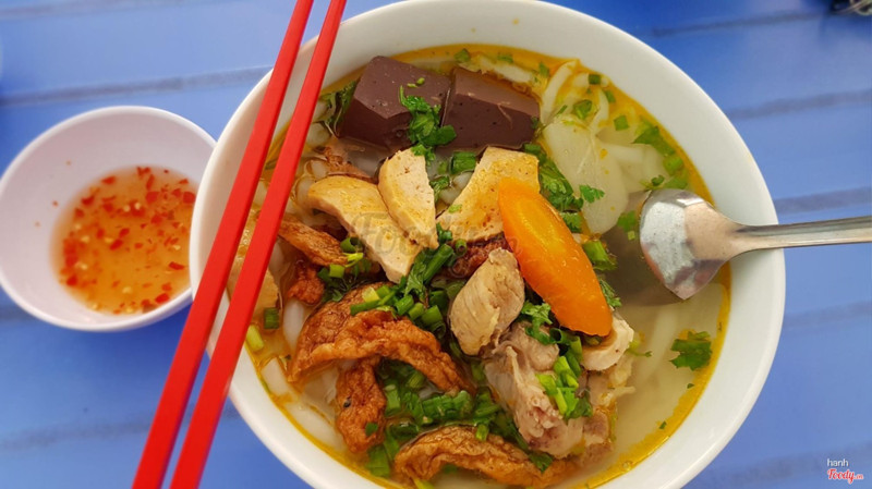 bánh canh xương