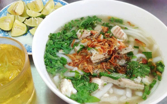 Quán Bánh Canh Sáng - Chi Lăng