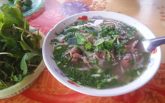 Trang Tàu - Bia Hơi Phở Bò Gia Truyền