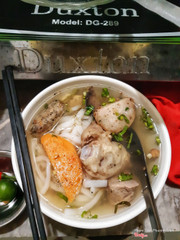 Bánh canh đặc biệt