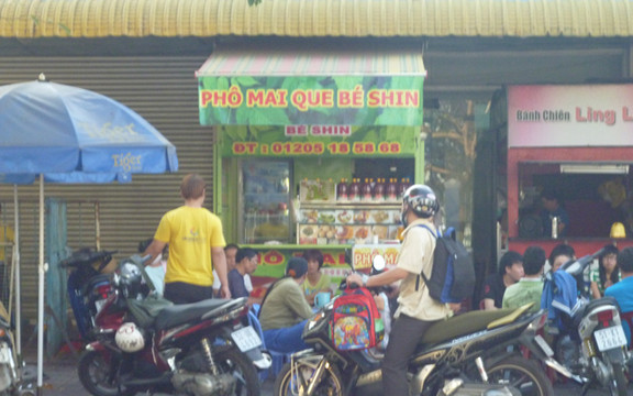 Phô mai que Bé Shin