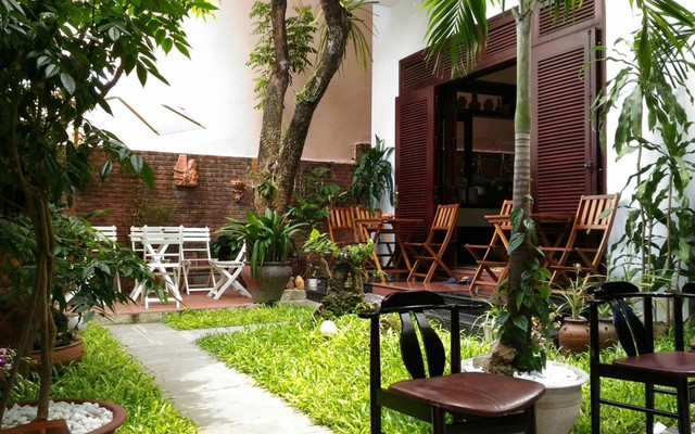 Dòng Nhạc Xưa Cafe