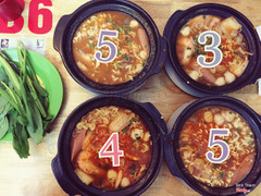 Quán 3 tầng không gian rộng rãi, hải sản tươi, phục vụ nhiệt tình