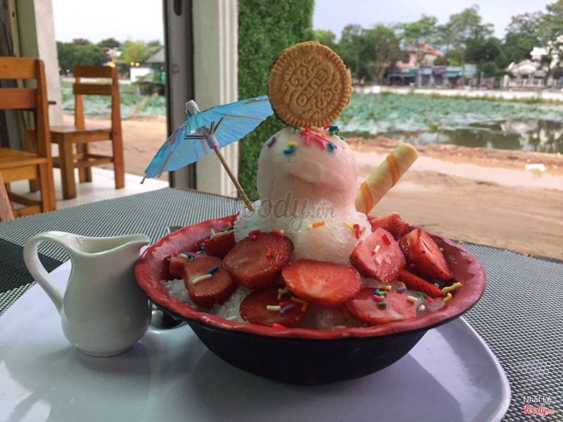 Bingsu dâu tây