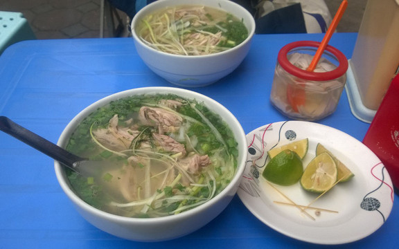 Phở Gà Ta Phố Cổ - Nguyễn Khang