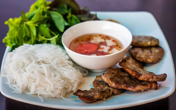 Hà Nội Quán - Bún Chả Hà Nội